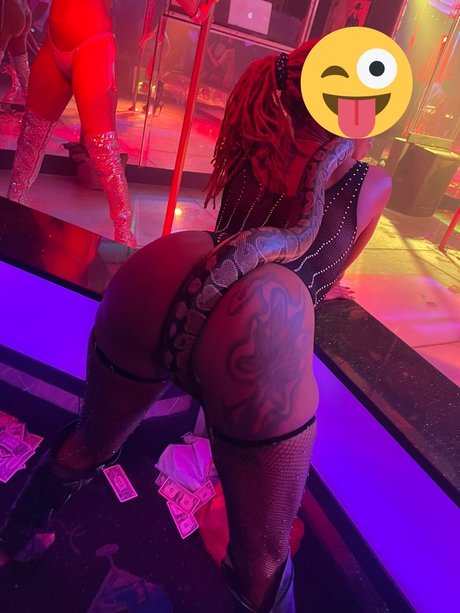 Foto desnuda filtrada de OnlyFans de Yo Fav Redhead