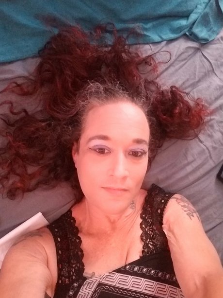Foto desnuda filtrada de OnlyFans de Janet Queen Of Spades  Cougar