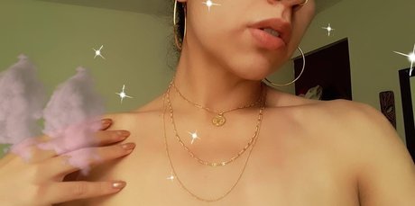 Foto desnuda filtrada de OnlyFans de Latin Queen
