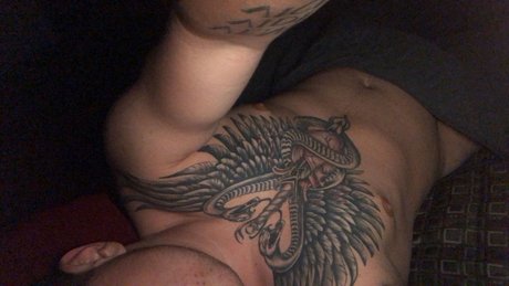 Foto desnuda filtrada de OnlyFans de Doc