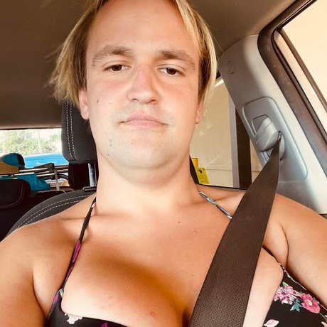 Foto desnuda filtrada de OnlyFans de Penelope Diamond