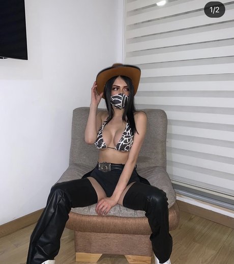 Foto desnuda filtrada de OnlyFans de Dayana E