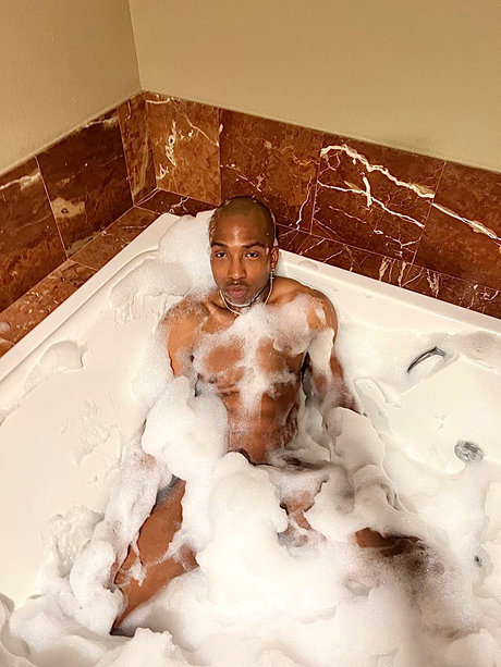 Donovan Cox