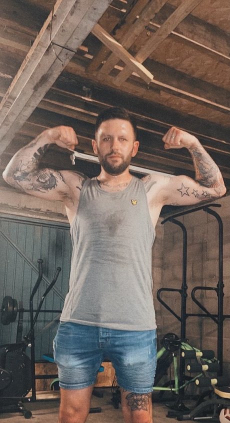 Foto desnuda filtrada de OnlyFans de 0ddfreshman