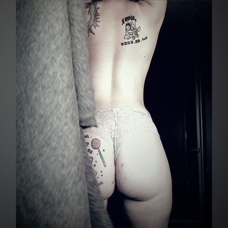 Foto desnuda filtrada de OnlyFans de Devin