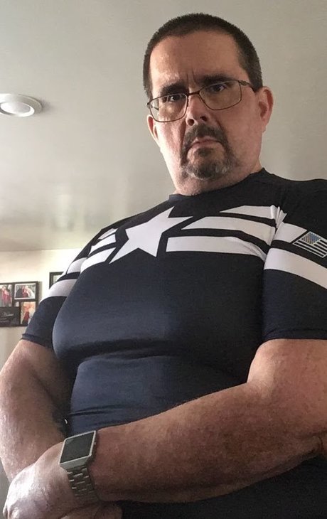 Foto desnuda filtrada de OnlyFans de Darkdomdaddy2015