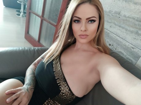 Foto desnuda filtrada de OnlyFans de Dominno