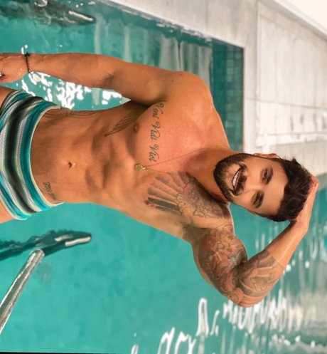 Foto desnuda filtrada de OnlyFans de Top10