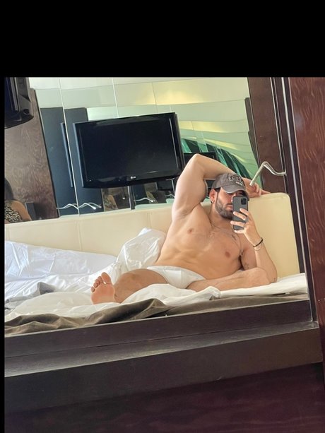 Foto desnuda filtrada de OnlyFans de Rafaggimenez