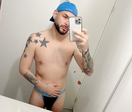 Foto desnuda filtrada de OnlyFans de Ractmorbo