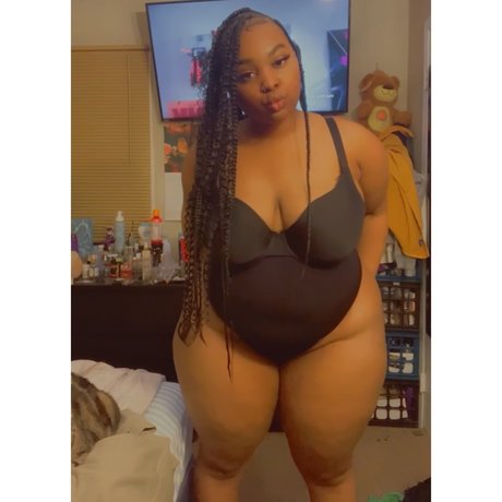 Foto desnuda filtrada de OnlyFans de Itszay