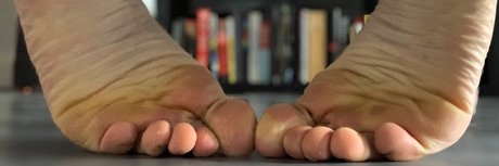 Foto desnuda filtrada de OnlyFans de Feet Of Jason  No Ppv