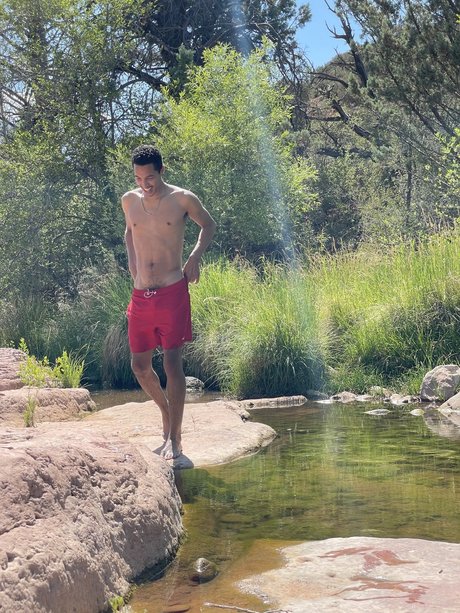 Foto desnuda filtrada de OnlyFans de Dominic Jones