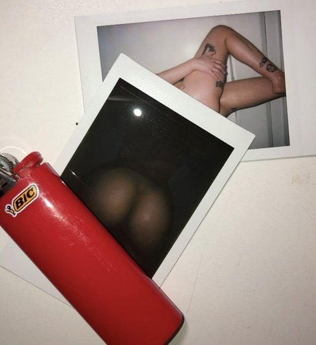 Foto desnuda filtrada de OnlyFans de Donovan