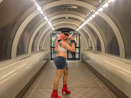 Foto desnuda filtrada de OnlyFans de Rayondisplay