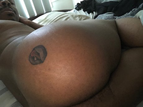 Foto desnuda filtrada de OnlyFans de Raymaster