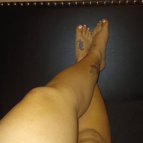 Foto desnuda filtrada de OnlyFans de Ravenlee2488