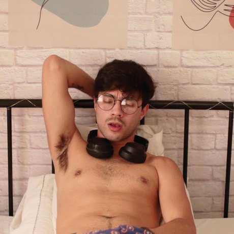 Foto desnuda filtrada de OnlyFans de Ravenboyx