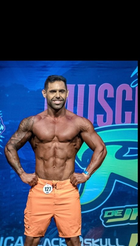 Foto desnuda filtrada de OnlyFans de Raul Marques