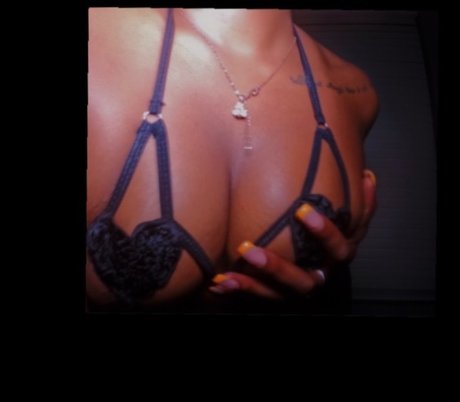 Foto desnuda filtrada de OnlyFans de Rarri