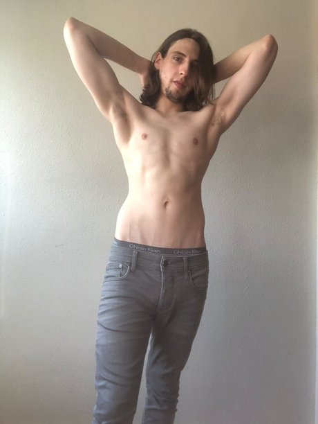 Foto desnuda filtrada de OnlyFans de Lordgreen