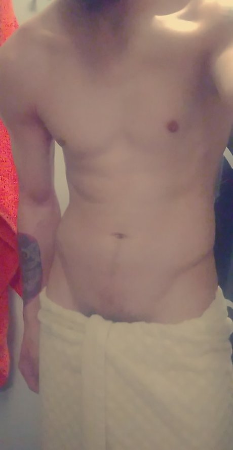 Foto desnuda filtrada de OnlyFans de Randygreen
