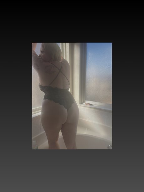 Foto desnuda filtrada de OnlyFans de Randi