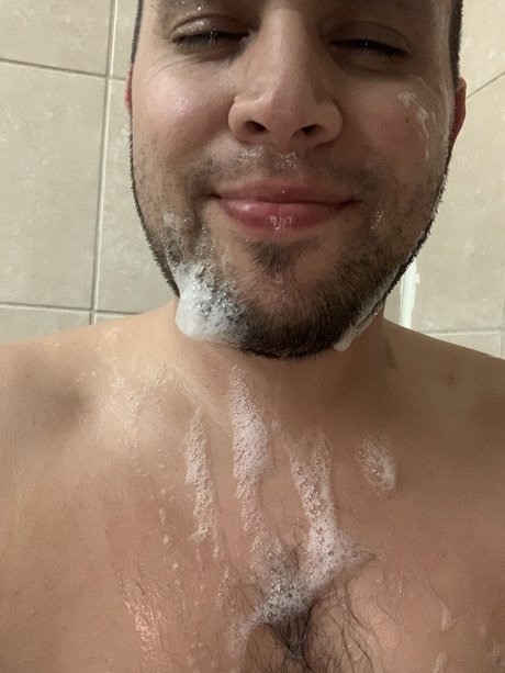 Foto desnuda filtrada de OnlyFans de Richard
