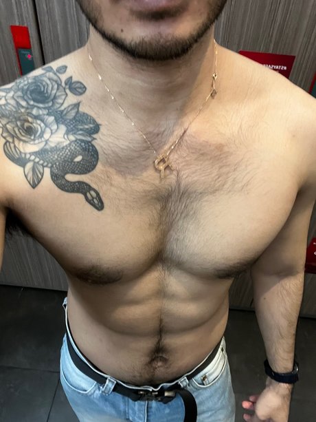 Foto desnuda filtrada de OnlyFans de Renastamaxxx