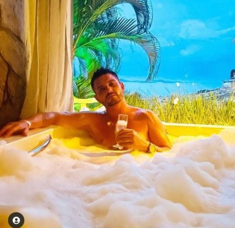 Foto desnuda filtrada de OnlyFans de Renan Gonalves Batista