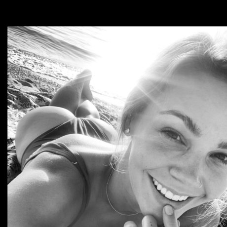 Foto desnuda filtrada de OnlyFans de Remi Wilde
