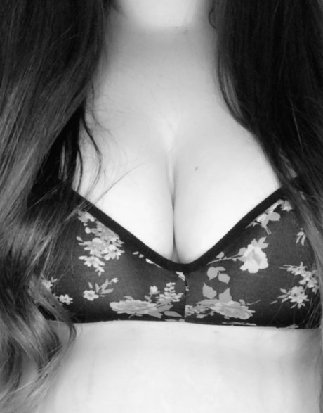 Foto desnuda filtrada de OnlyFans de Reese 