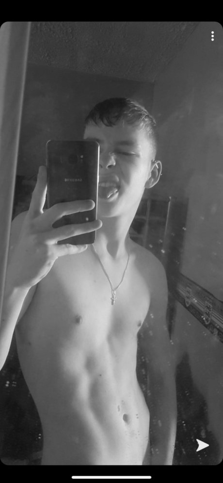 Foto desnuda filtrada de OnlyFans de Reece Hultquist