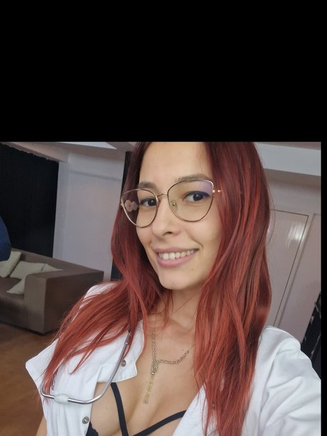 Foto desnuda filtrada de OnlyFans de Rosse Your Tiny Sexy Neighbor 