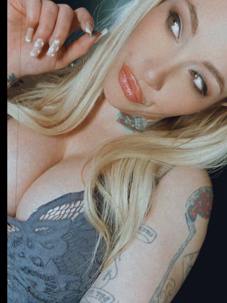 Foto desnuda filtrada de OnlyFans de Rory Grey