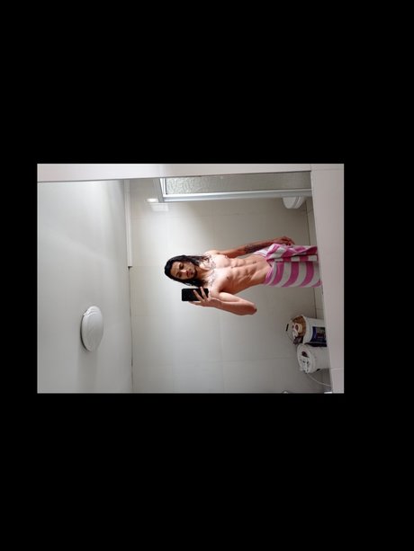Foto desnuda filtrada de OnlyFans de Itsgogigut