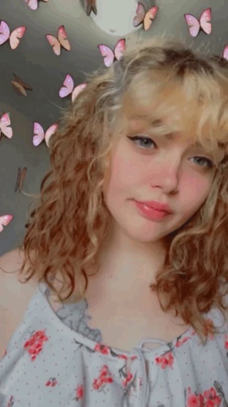 Ronica Peach  