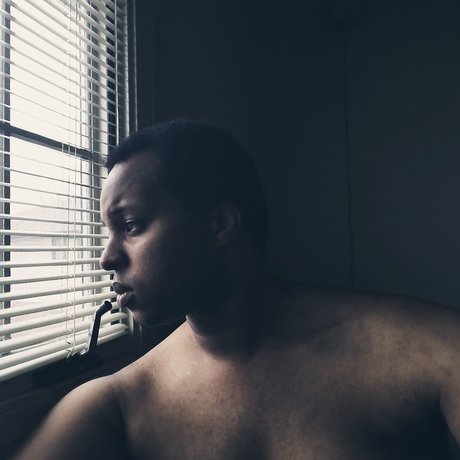 Foto desnuda filtrada de OnlyFans de Ronald Atkinson