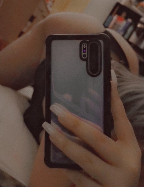 Foto desnuda filtrada de OnlyFans de Robynnmaee