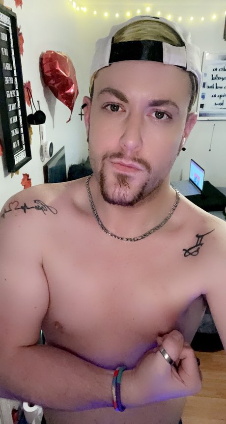 Foto desnuda filtrada de OnlyFans de Robbiee