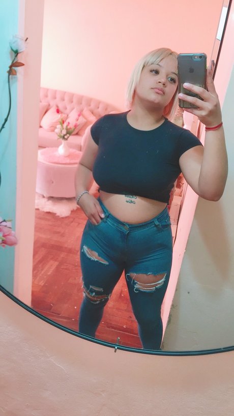 Foto desnuda filtrada de OnlyFans de Roo Valdez