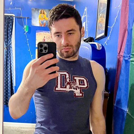 Foto desnuda filtrada de OnlyFans de Rj