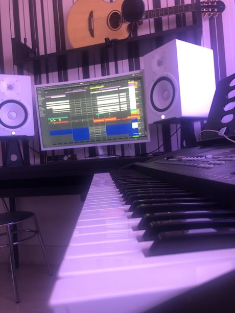 Foto desnuda filtrada de OnlyFans de Djprodutorproducer Of Emusic