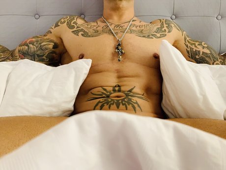 Foto desnuda filtrada de OnlyFans de Ryan Steel