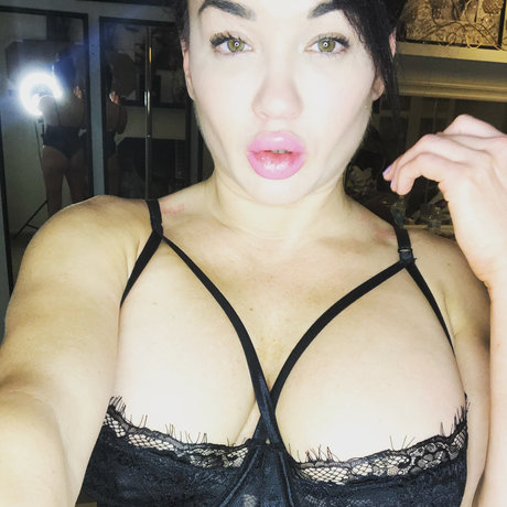 Foto desnuda filtrada de OnlyFans de Ryann Parker