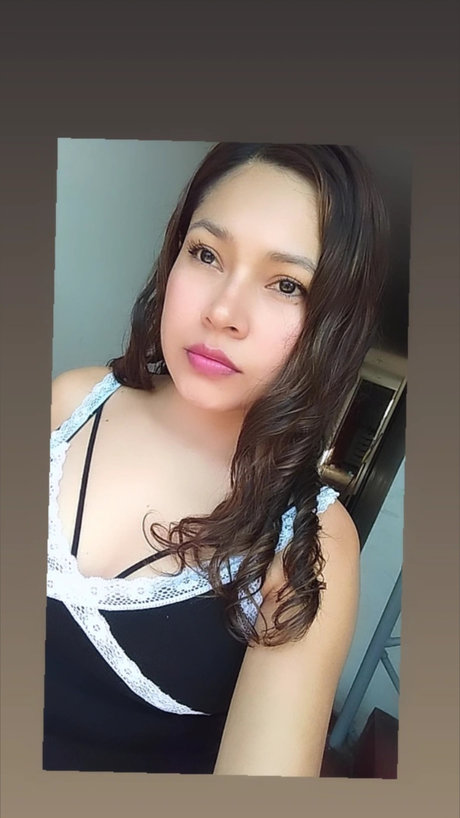 Foto desnuda filtrada de OnlyFans de Florcarinaa