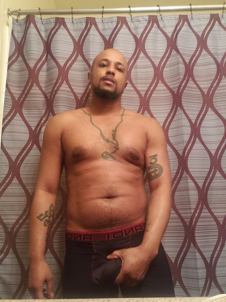 Foto desnuda filtrada de OnlyFans de Mixedstrokes
