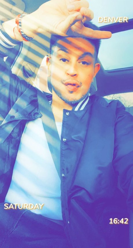 Foto desnuda filtrada de OnlyFans de Rudi Jojo
