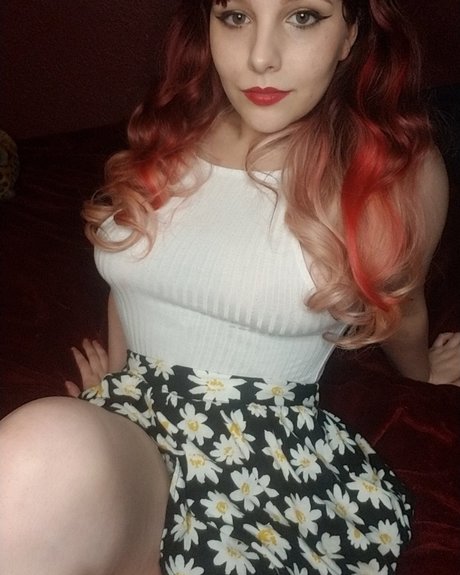 Foto desnuda filtrada de OnlyFans de Brattyruby