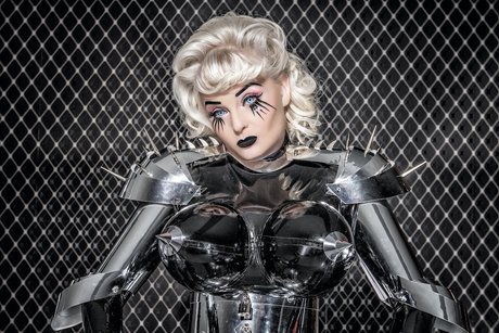 Foto desnuda filtrada de OnlyFans de Rubber Mistress